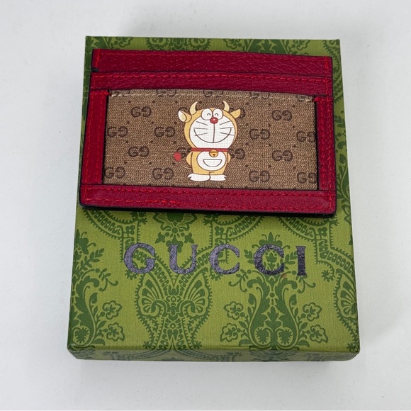Gucci Green and Red Box with Character Motif - Picture 2 of 5